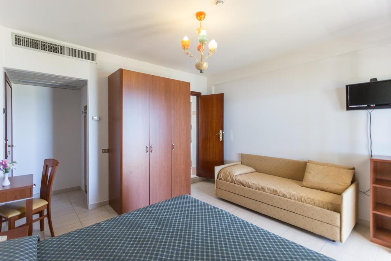 Hotel Abruzzo Pineto